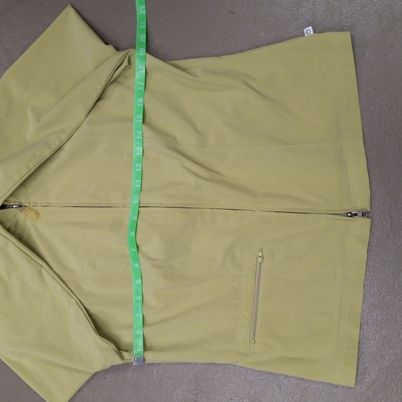 Zenergy By Chico's Sage Colored, 1 Pocket, Zip Up,  LIGHTWEIGHT, Jacket - Picture 6 of 11